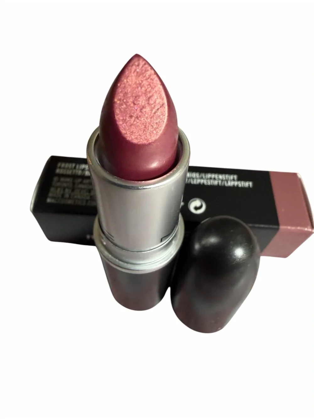MAC Frost Lipstick in PLUM DANDY BNIB